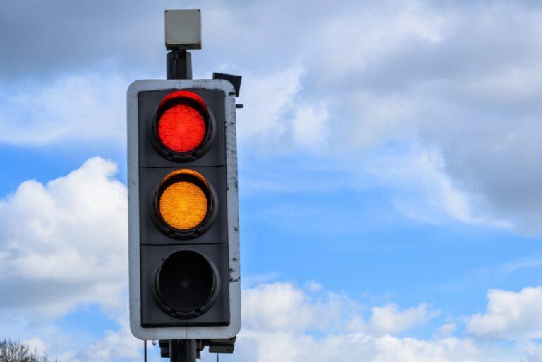 Do Houston Police Prolong Traffic Stops?