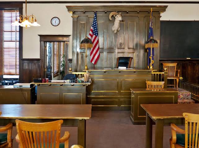 Court Tosses Open Container Conviction