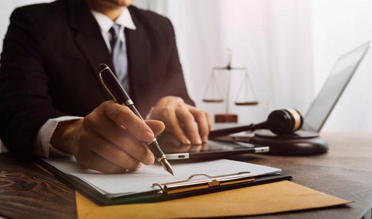 Choosing a Family Lawyer in League City
